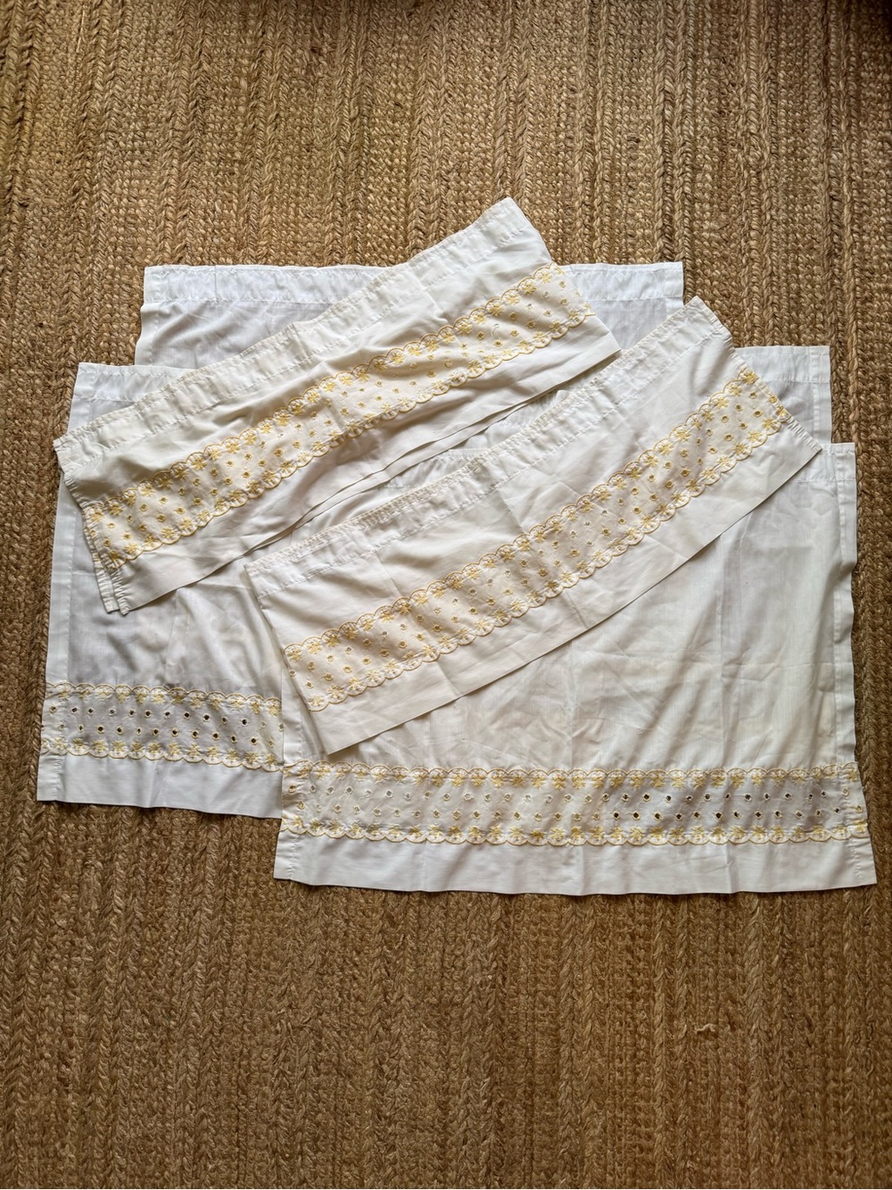 Vintage six piece window valance set